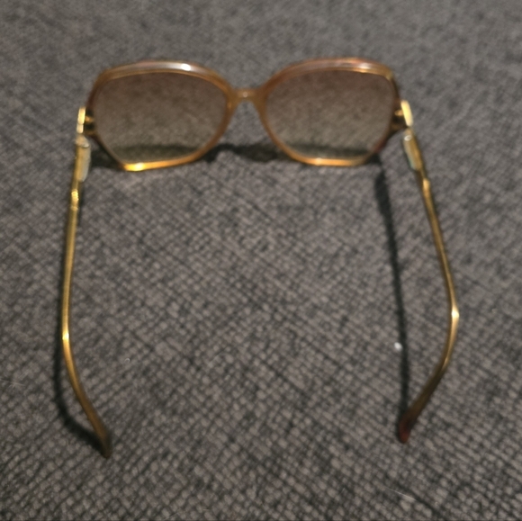 Viva | Vintage Oversized Glasses main image 5